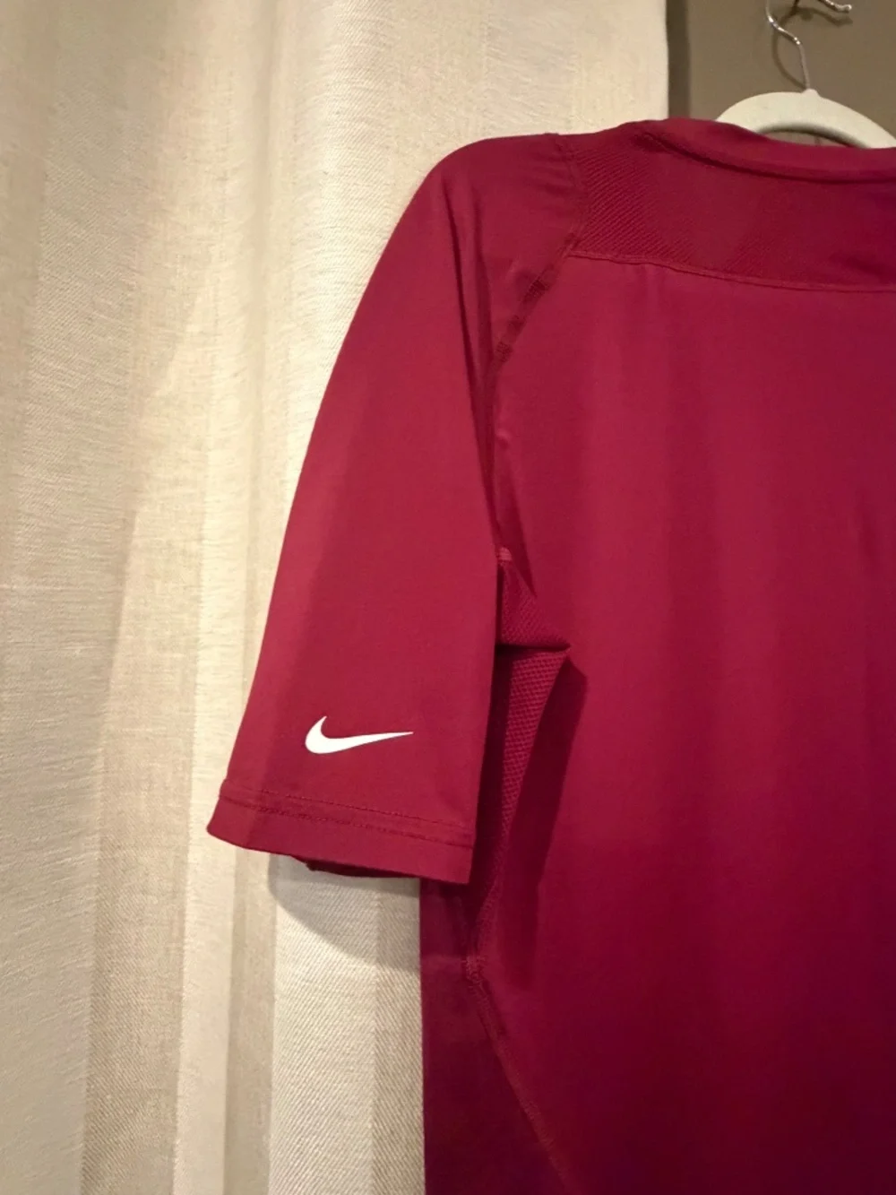 Nike Pro Men's Burgundy Compression Activewear Shirt Gym, Sporty, Size Large